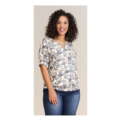 Sød bluse med blomster print fra Studio Sød bluse med blomster print fra Studio
