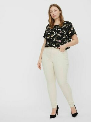 Råhvide denim jeans fra Vero Moda Curve Råhvide denim jeans fra Vero Moda Curve