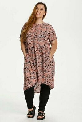 Flot kjole med print fra Kaffe Curve Flot kjole med print fra Kaffe Curve