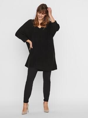Lækker oversize bluse fra Vero Moda Curve Lækker oversize bluse fra Vero Moda Curve
