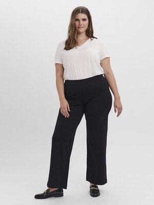 Bukser med vidde i benene fra Vero Moda Curve Bukser med vidde i benene fra Vero Moda Curve