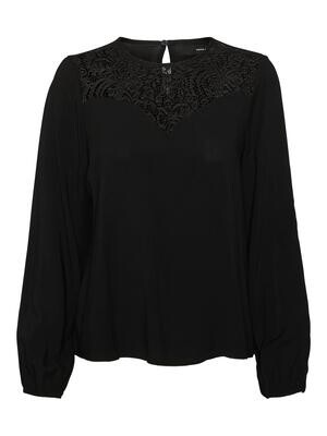 Bluse med blonde-detalje fra Vero Moda Curve Bluse med blonde-detalje fra Vero Moda Curve