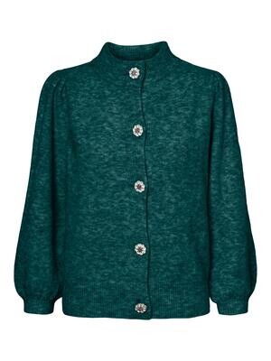 Smuk cardigan med similiknapper fra Vero Moda Curve Smuk cardigan med similiknapper fra Vero Moda Curve