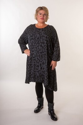 Flot kjole med leoprint fra Laura/Paris Flot kjole med leoprint fra Laura/Paris