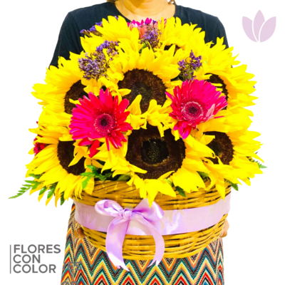 CANASTA DE 20 GIRASOLES y GERBERAS