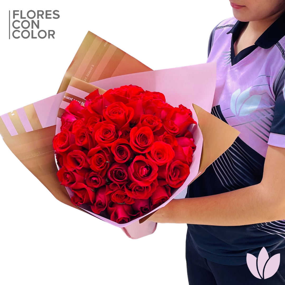 RAMO DE 40 ROSAS