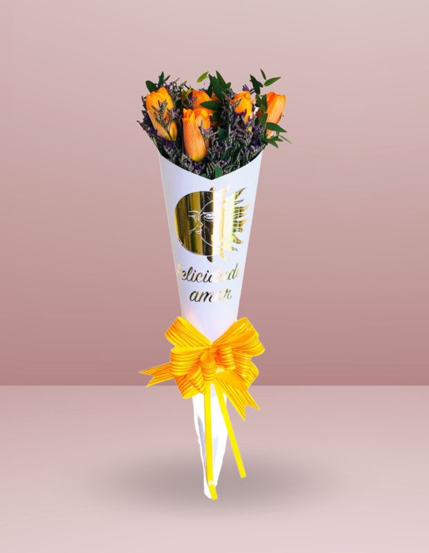 ⚜️CONO DE 10 TULIPANES