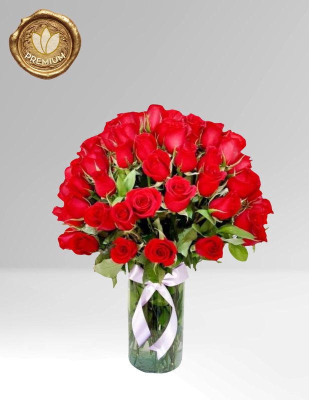 ⚜️JARRÓN CON 100 ROSAS