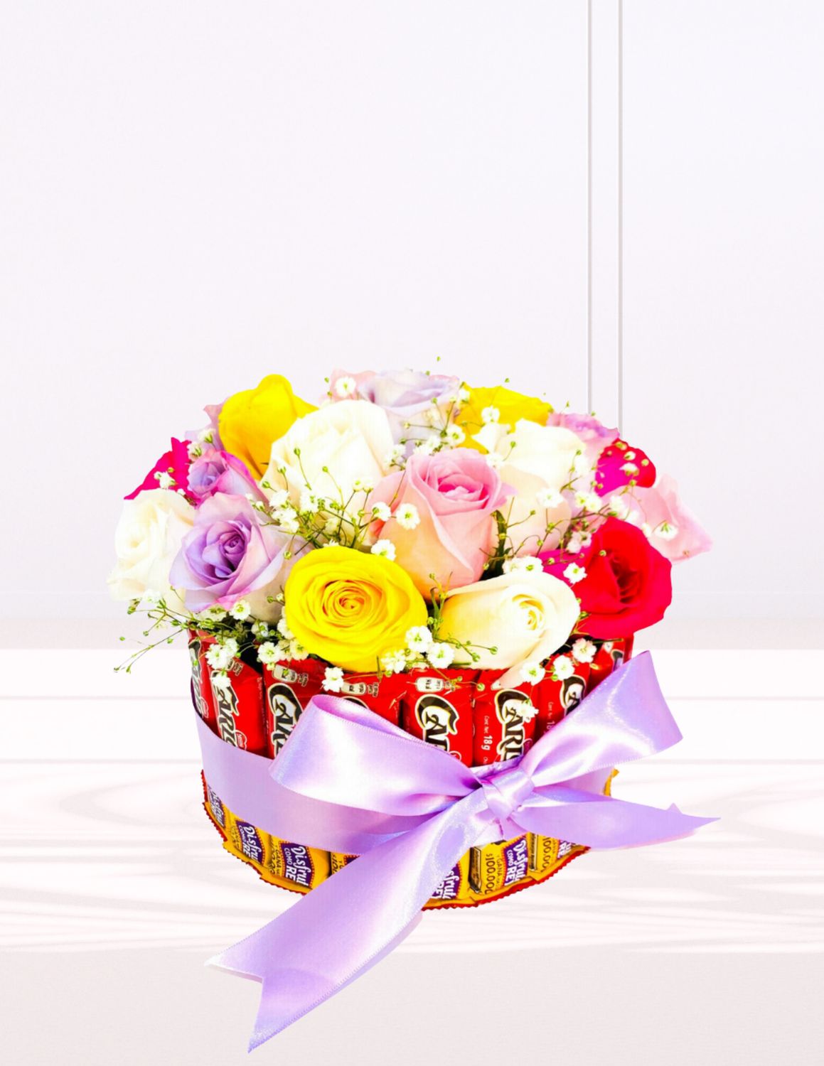 CHOCOLATE CARLOS V  CON ROSAS BLANCAS 
