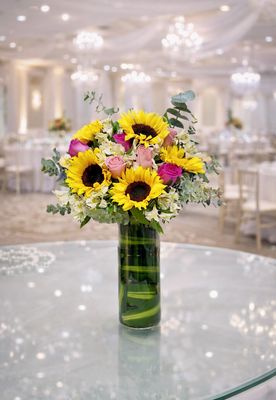 JARRÓN GIRASOL + ROSAS