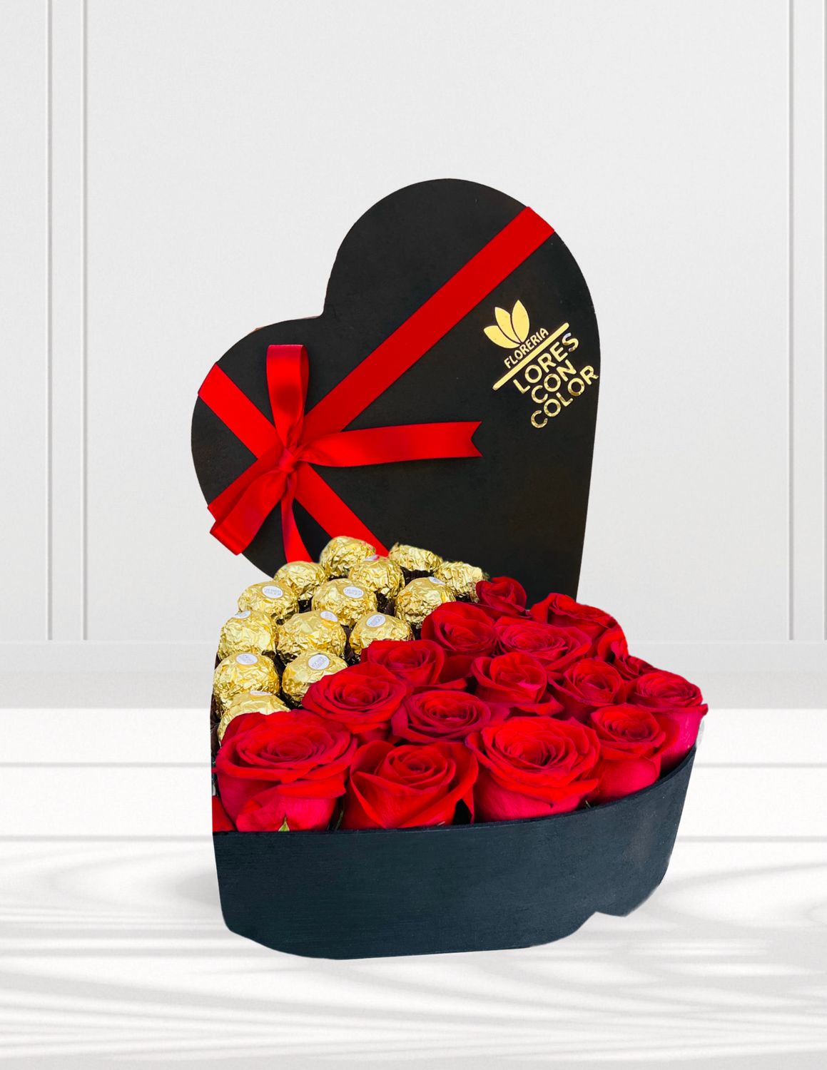 CAJA ROSAS Y FERREROS CORAZÓN