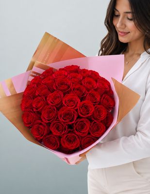 ⚜️RAMO DE 50 ROSAS