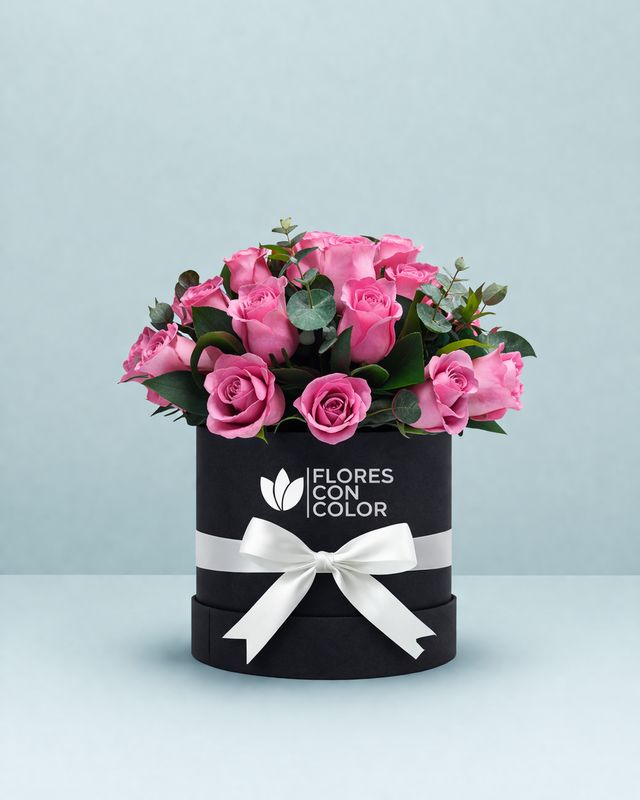 CAJA GIFT 12 ROSAS LILAS