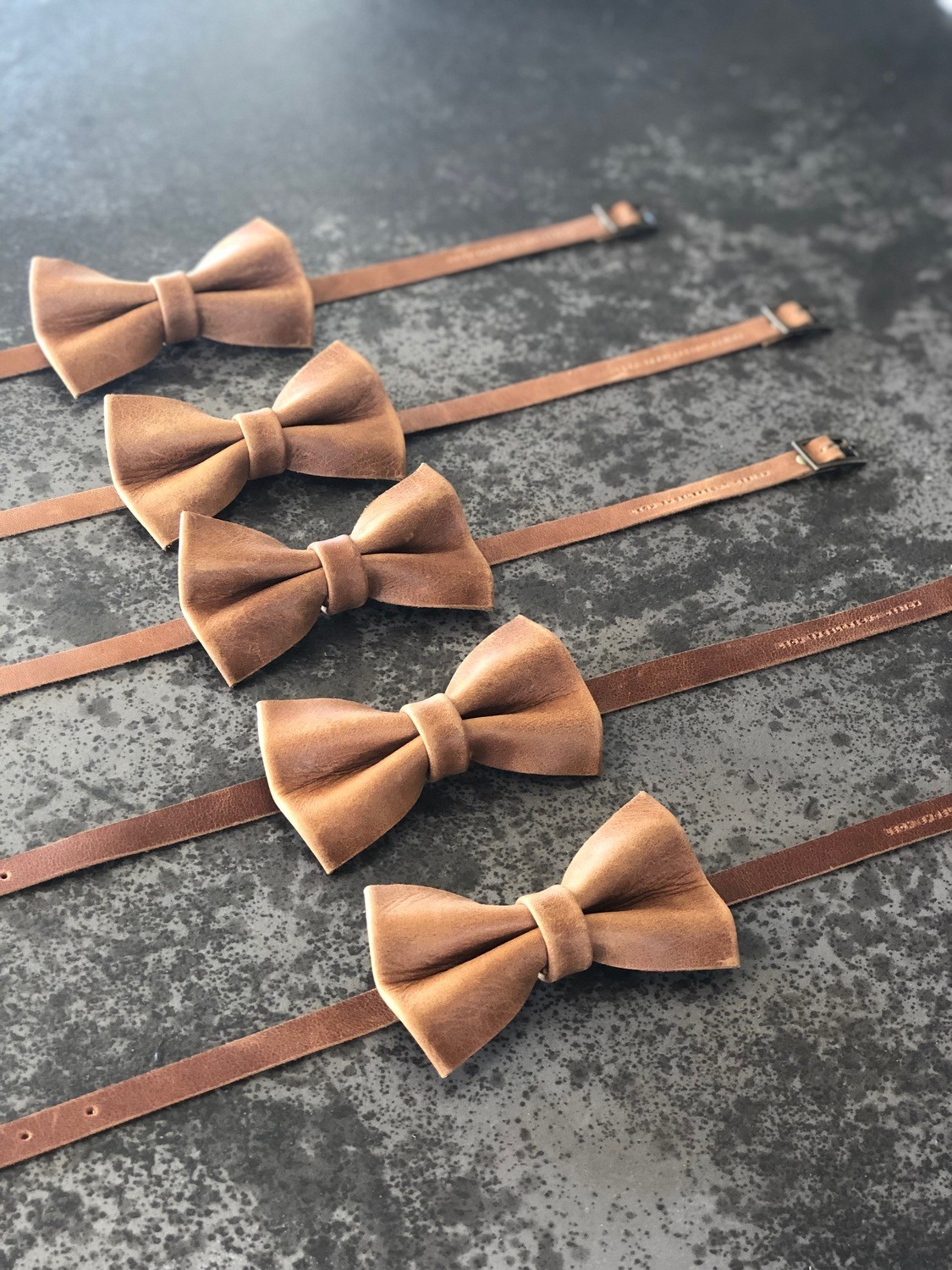 LEATHER BOWTIES