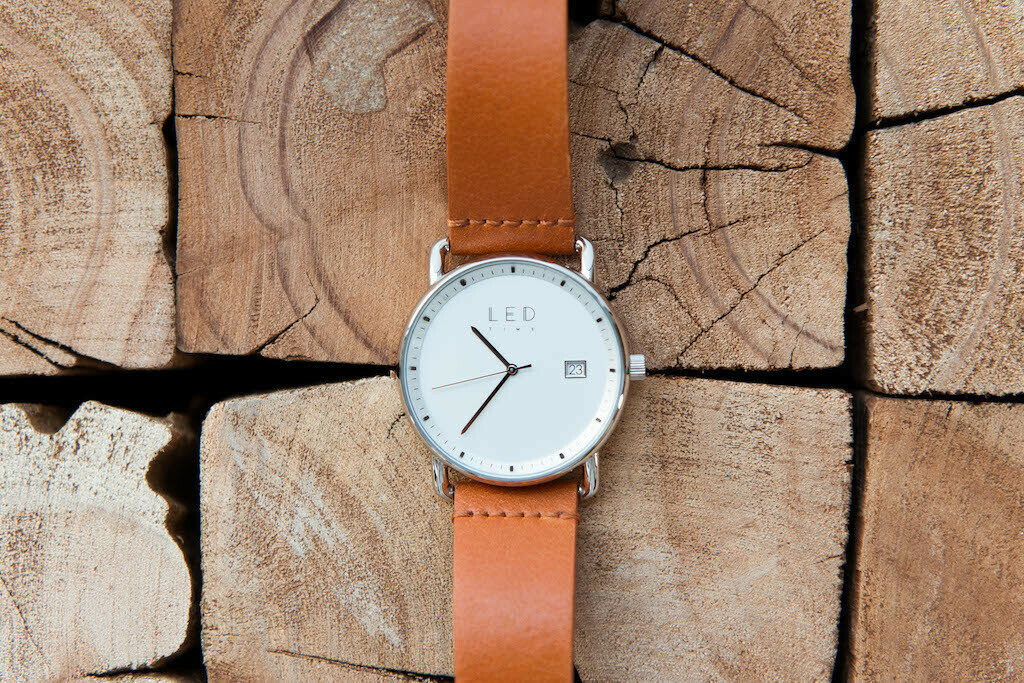 L E D TIME - JO