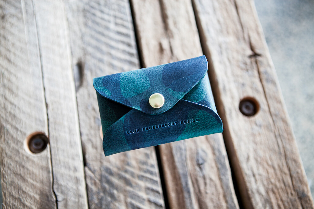STITCH-LESS WALLET