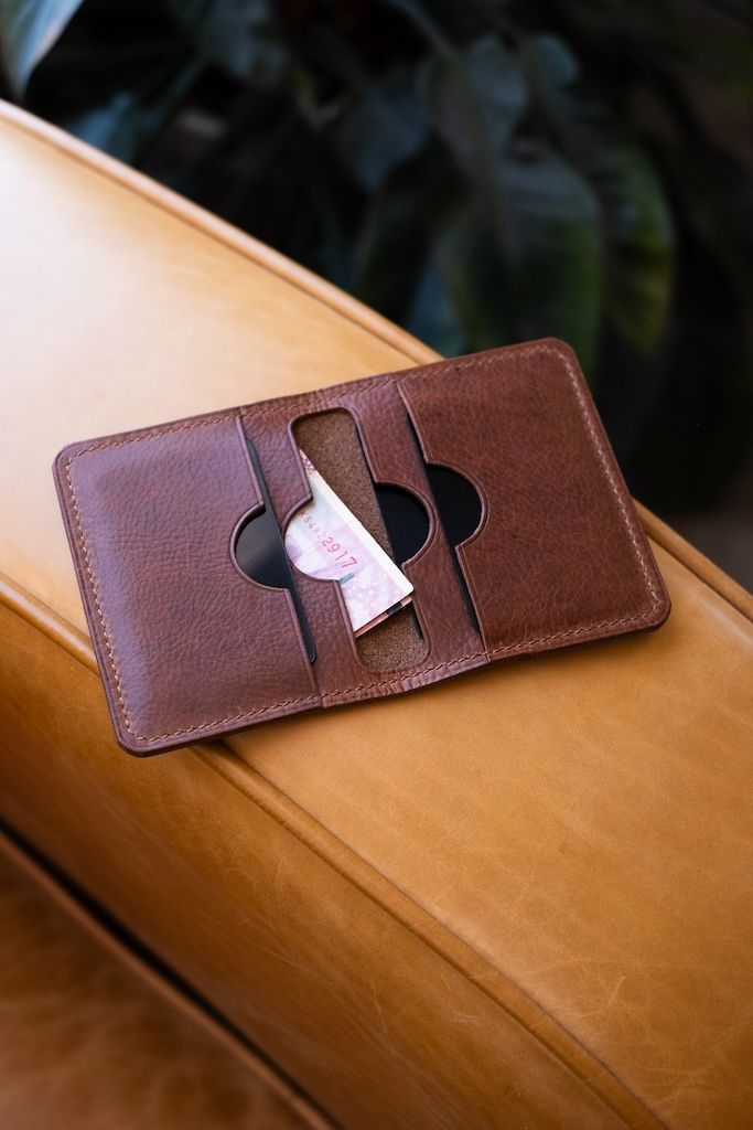 COMPACT WALLET  - AXEL EDITION