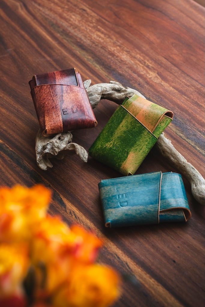 L E D &quot;ACE&quot; WALLET