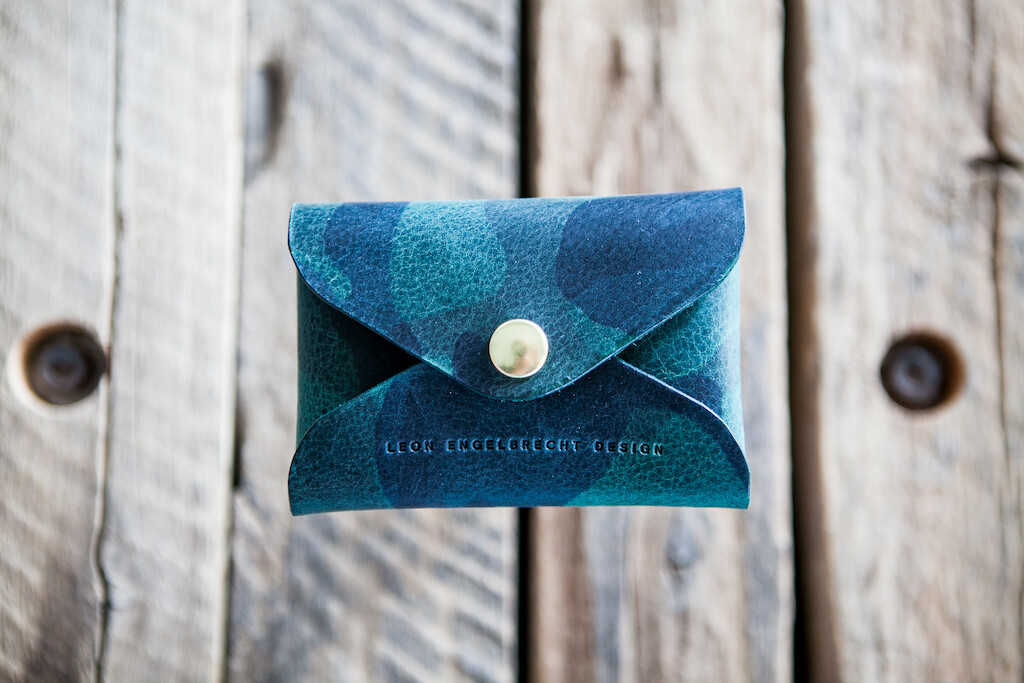 STITCH-LESS WALLET