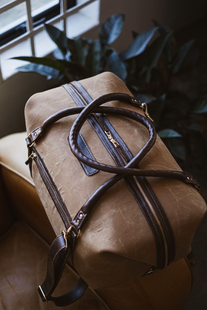 WAXED CANVAS &amp; LEATHER TRAVEL DUFFEL