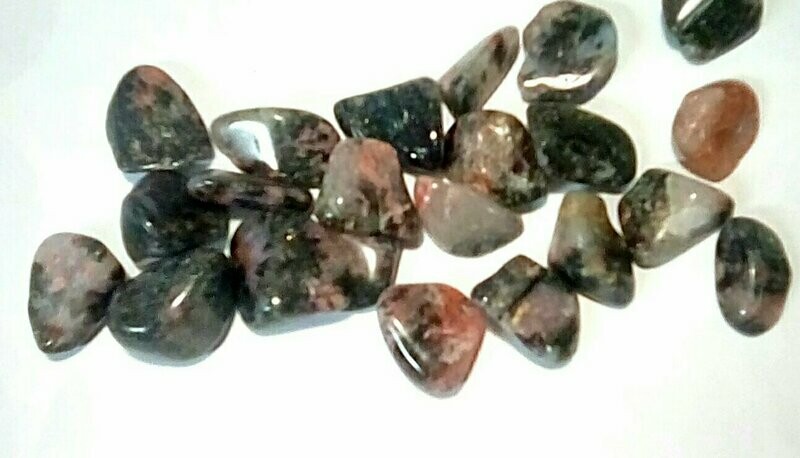 Rhodonite Gems 18-25mm 150gr/5.6 Oz