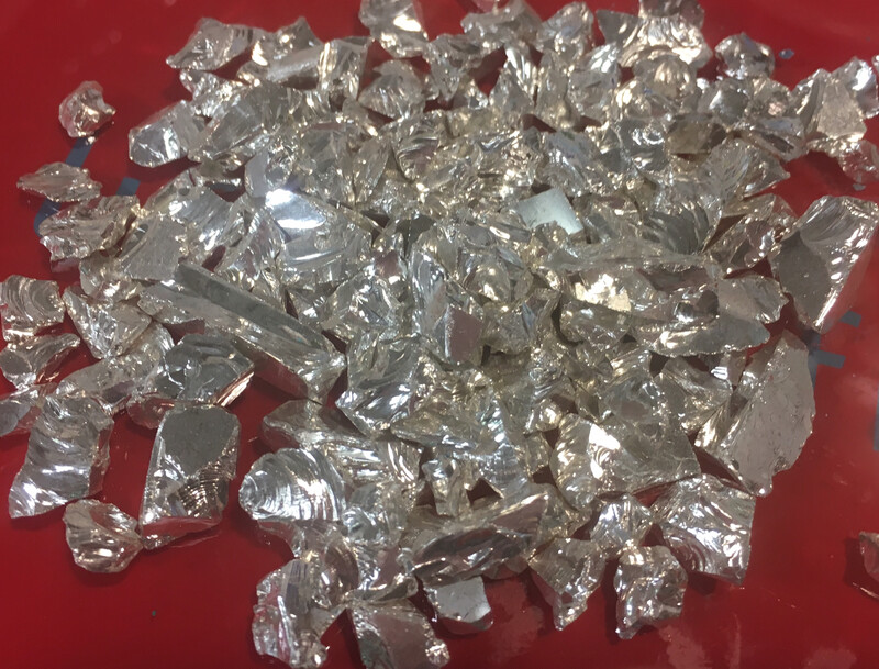 Silver Chrome Glass, crushed (NEW) 1/2 lb 