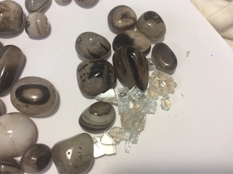 Black Banded Onyx 200gr Tumbled