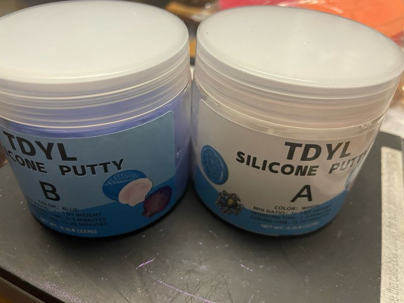 Silicone Mold Putty (NEW) 1 Pound