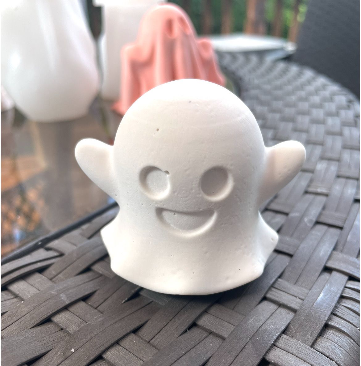 Small Chubby Ghost