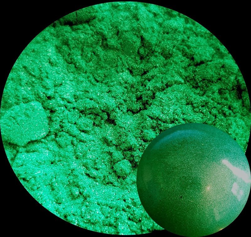 IRIDESCENT JADE 25gr Semi-Transparent pigment