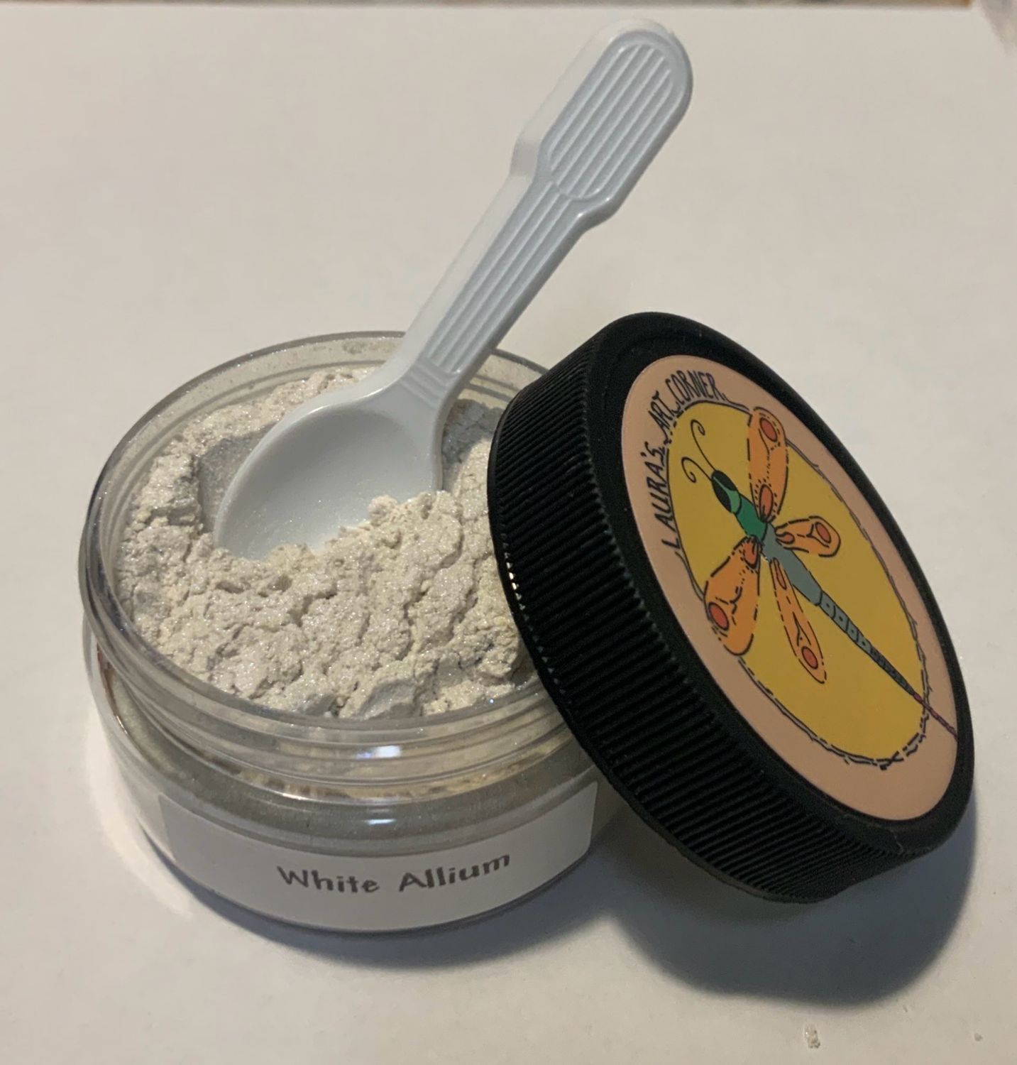 White Allium Shimmer Pigment (Soft White W/blue Hue) 20gr