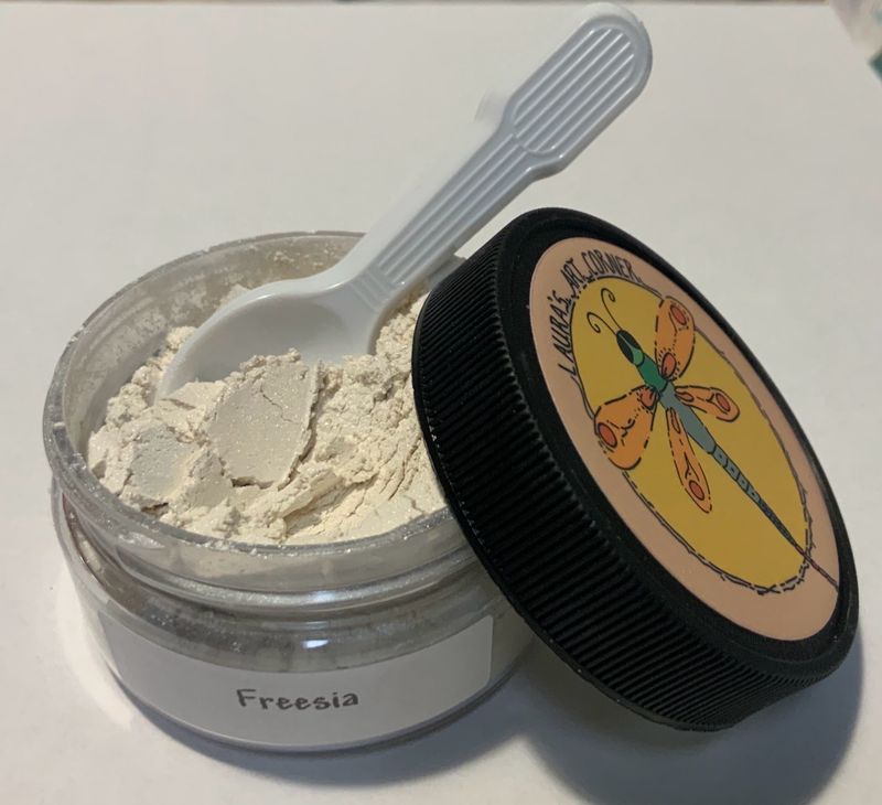 Freesia Pigment (Soft Cream) 25gr