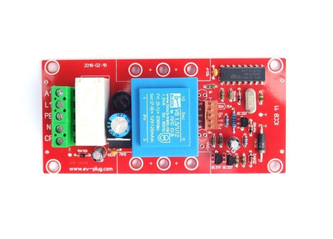 Charge controller switchable 15/30Amps
