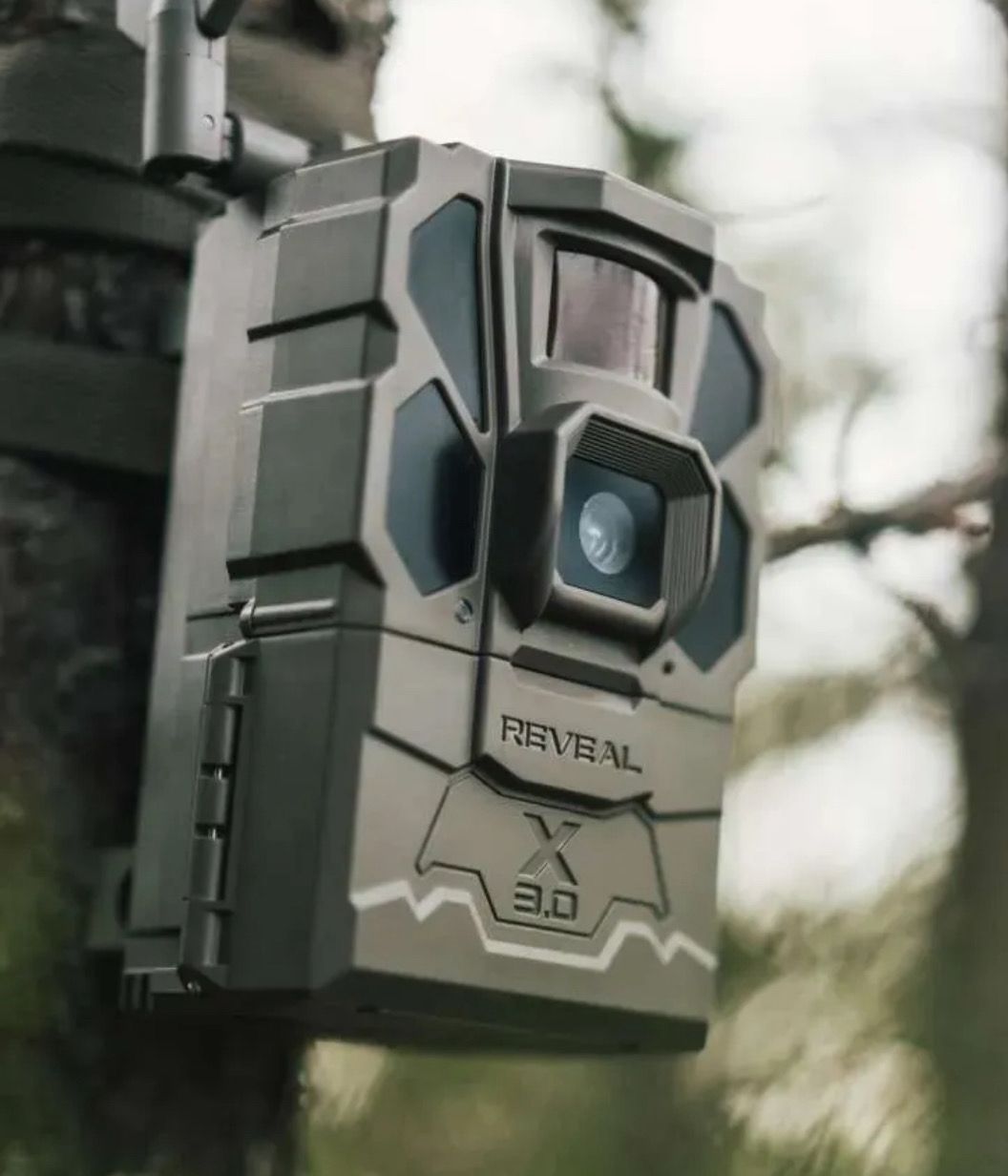 Tactacam Reveal Pro 3.0 Cellular Camera with Tactacam Solar Panel