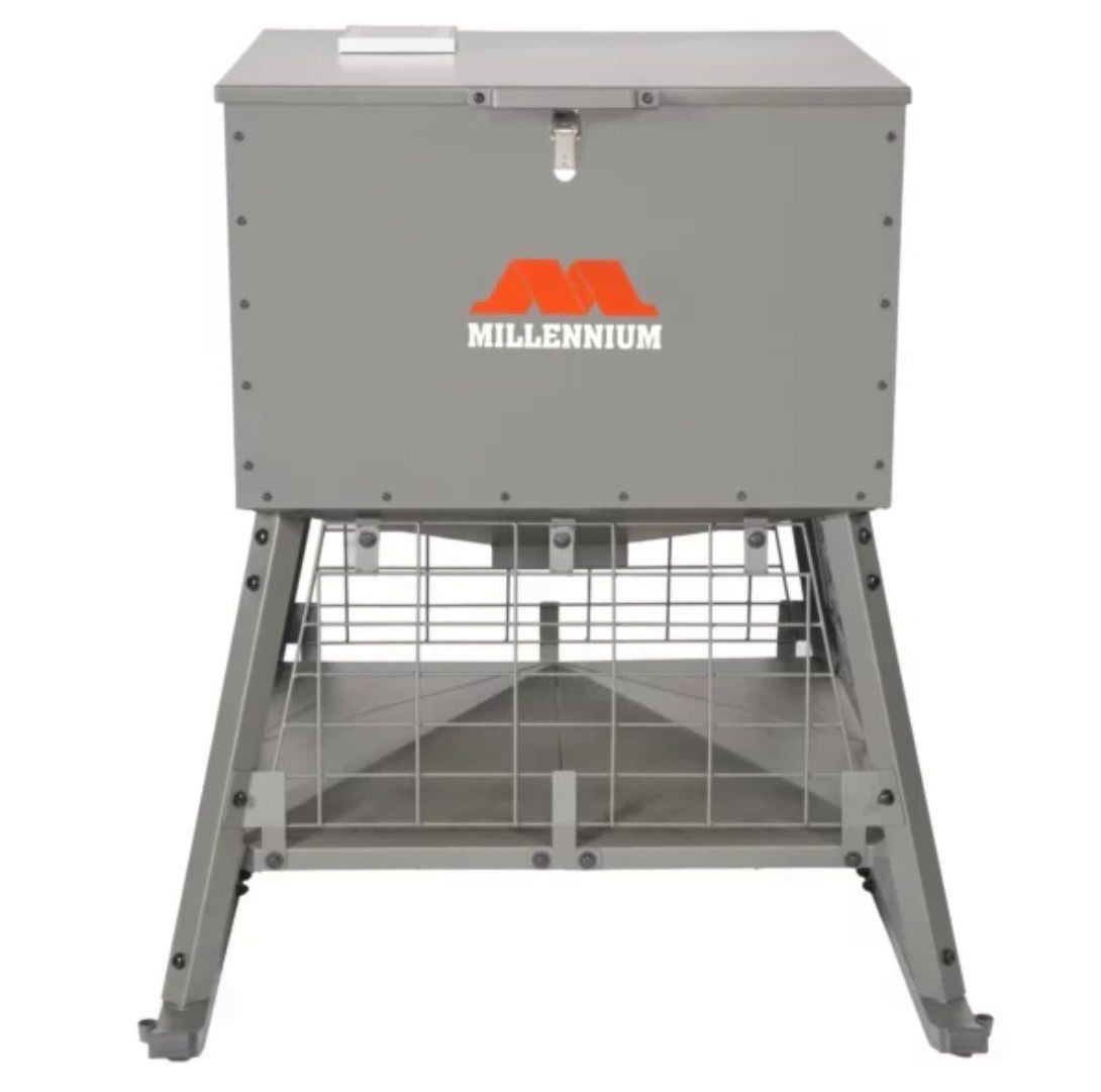 Millennium Dinner Bell 400 LB Feeder