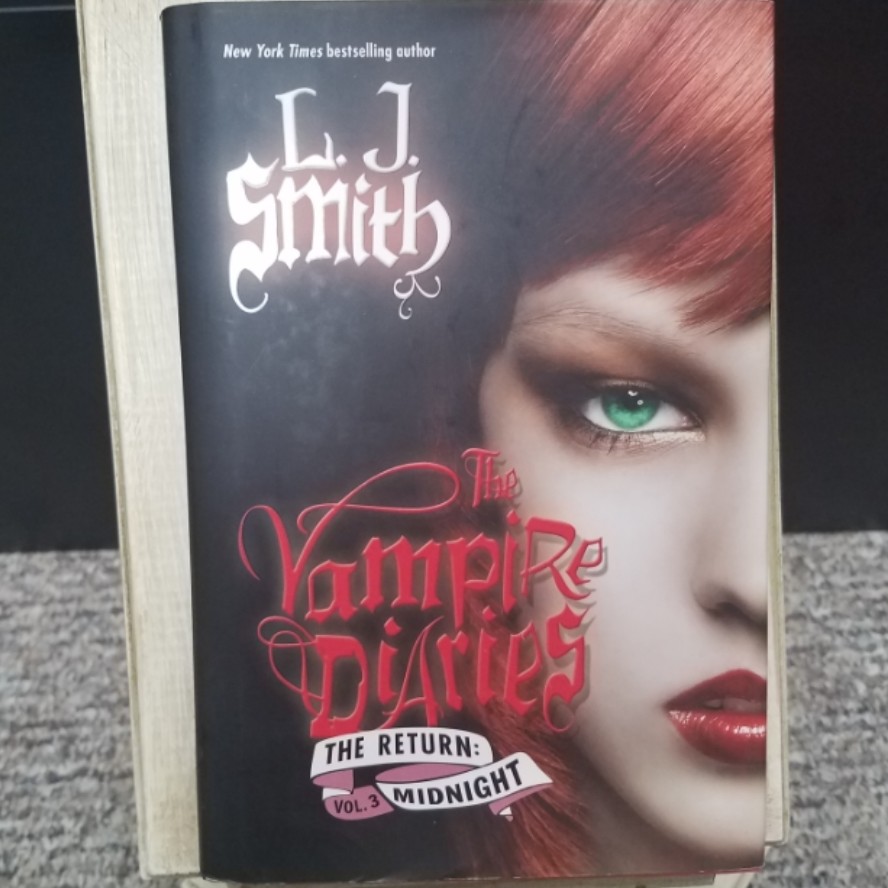 The Vampire Diaries: The Return: Midnight by L. J. Smith