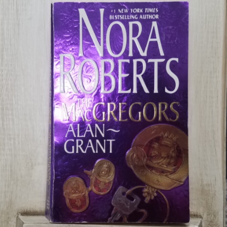 The MacGregors: Alan and Grant by Nora Roberts