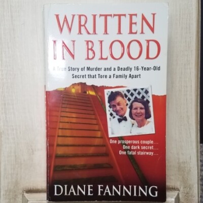 Written in Blood by Diane Fanning