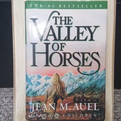 The Valley of Horses by Jean M. Auel