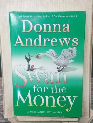 Swan for the Money by Donna Andrews