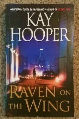 Raven on the Wing by Kay Hooper