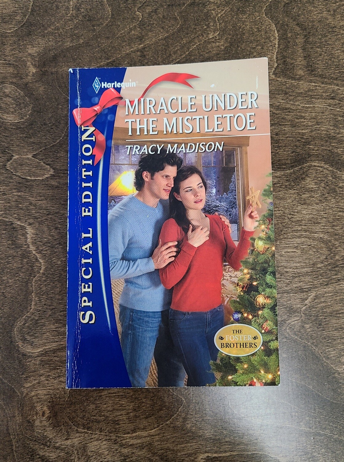 Miracle Under the Mistletoe by Tracy Madison