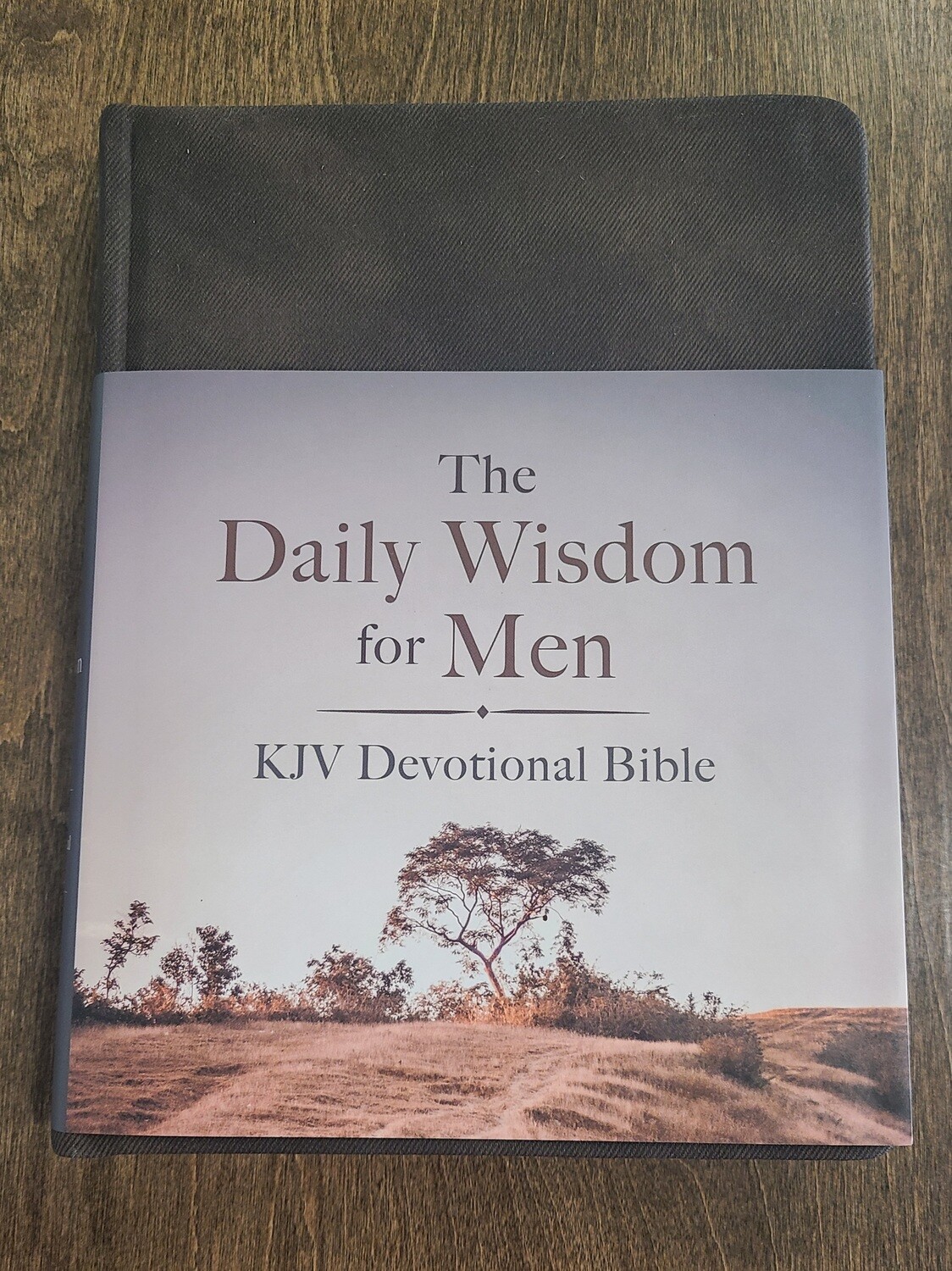 KJV Daily Devotional Wisdom Bible for Men - Leather Hardback