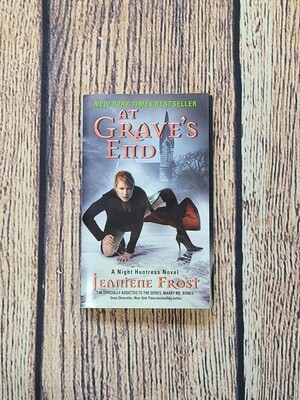 At Grave&#39;s End by Jeaniene Frost