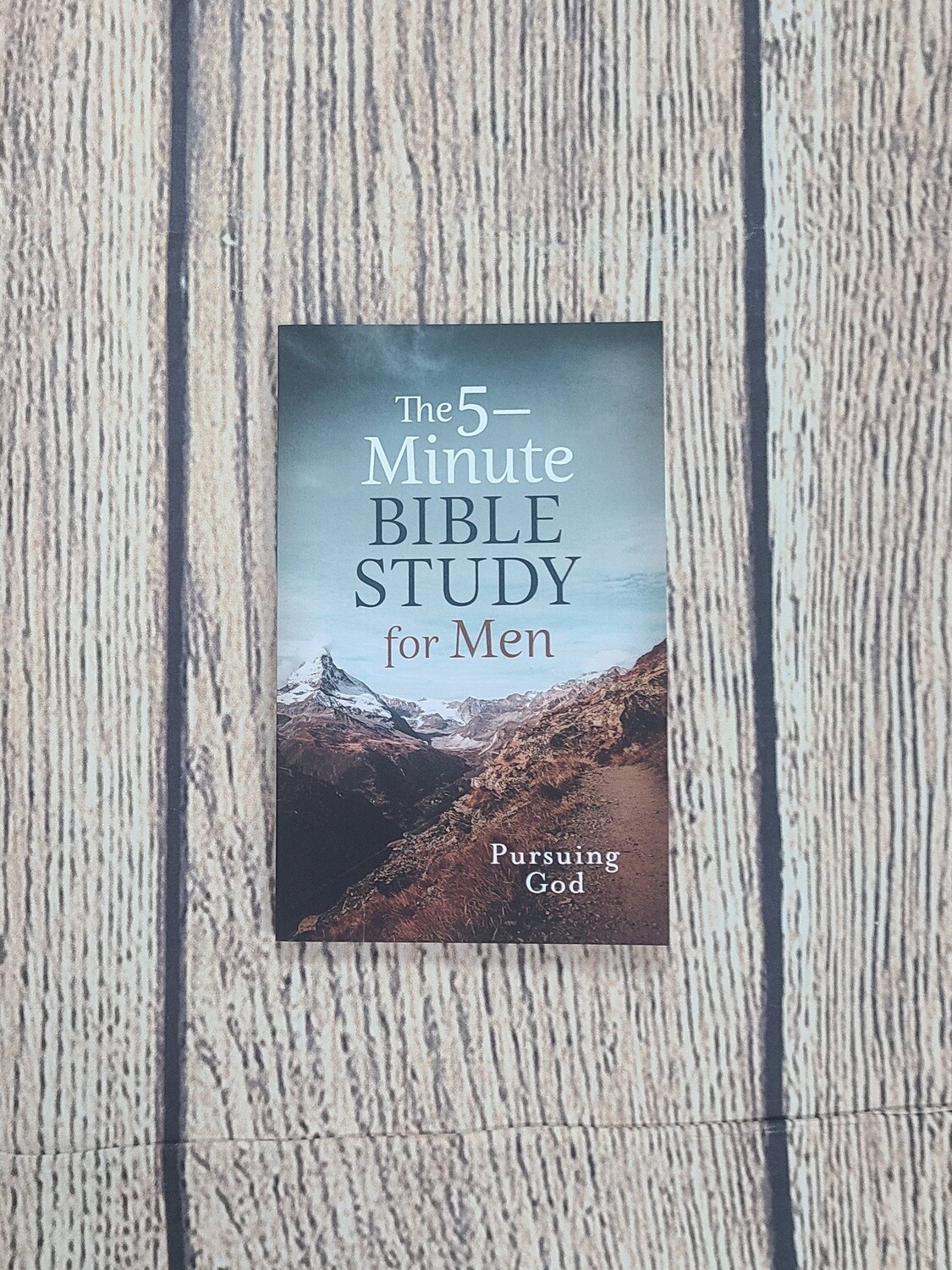 The 5-Minute Bible Study for Men: Pursuing God by Quentin Guy - Paperback - New