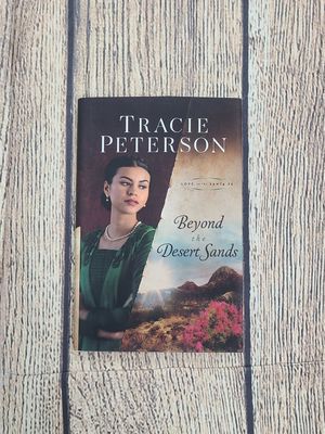 Beyond the Desert Sands by Tracie Peterson - Hardback - New