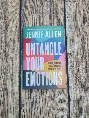 Untangle Your Emotions: Naming what you feel and knowing what to do about it by Jennie Allen - Hardback - New