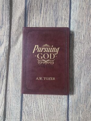 Pursuing God: 366 Daily Devotions by A.W. Tozer - Saddle Tan Faux Leather Book - New