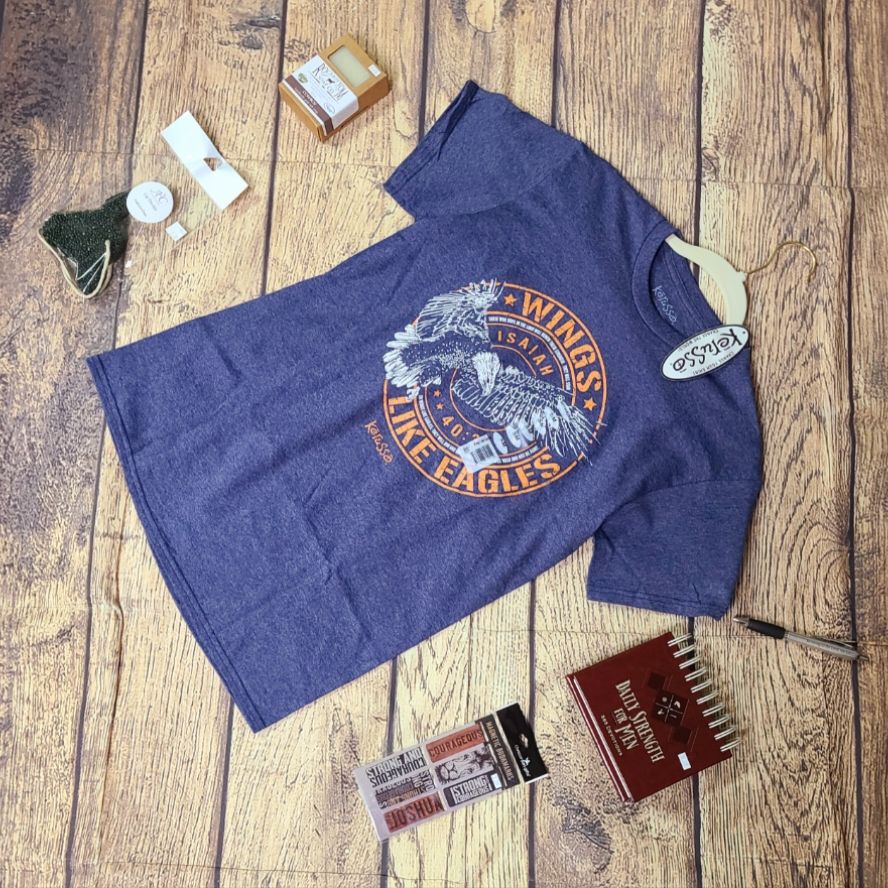 Wings Like Eagles Crest Men&#39;s T-Shirts