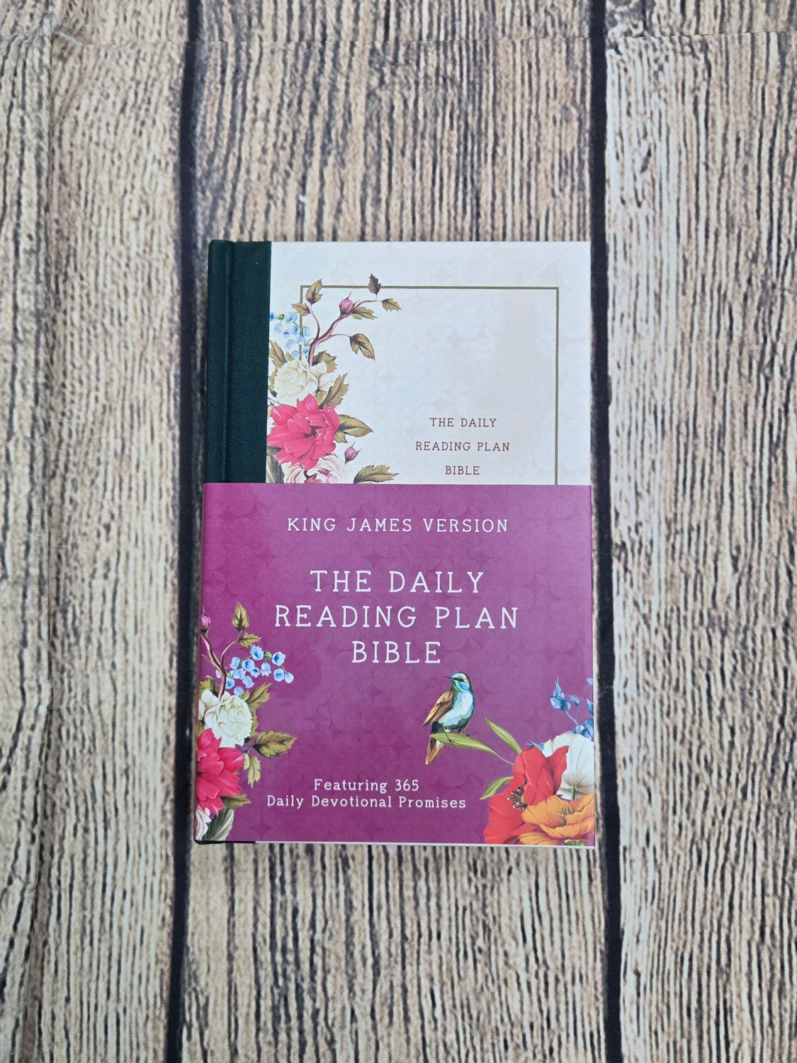 KJV The Daily Reading Plan Bible - Hardcover - Nightingale look